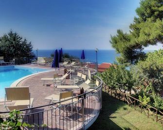 Hotel Guardacosta - Diamante - Pool