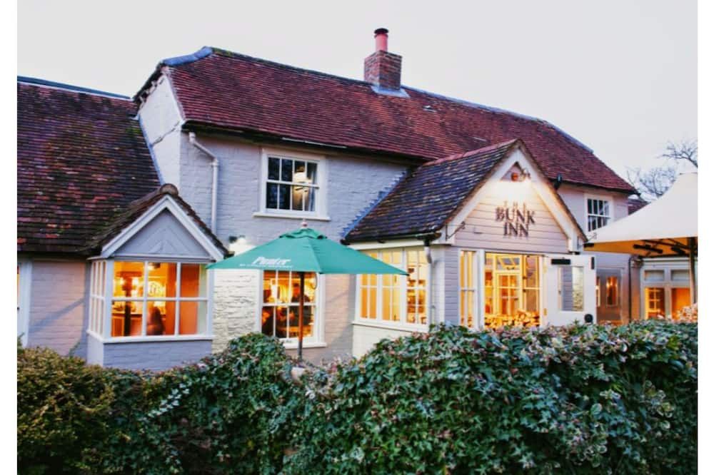 The Bunk Inn - טאצ'האם - בניין