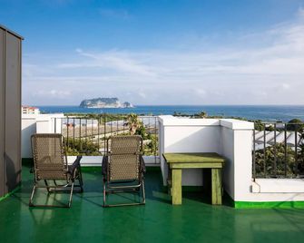 Jeju Bada Wi Olle Pension - Seogwipo - Parveke