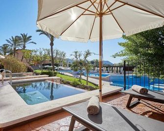 Pula Suites Boutique Resort - Son Servera - Pool