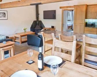 Yew Tree Cottage - Coniston - Dining room