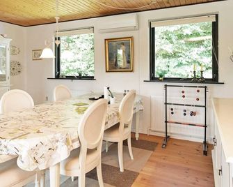8 person holiday home in Struer-By Traum - Struer
