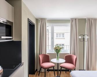 numa I Craft Apartments - Curych - Obývací pokoj