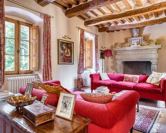 카스텔로 디 마그라노 - 비시나 - 거실