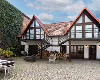 Hotel Beskid - Milówka - Building