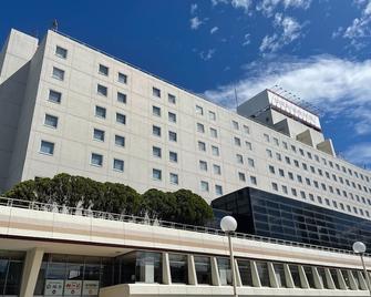 Bandai Silver Hotel - נייגאטה - בניין