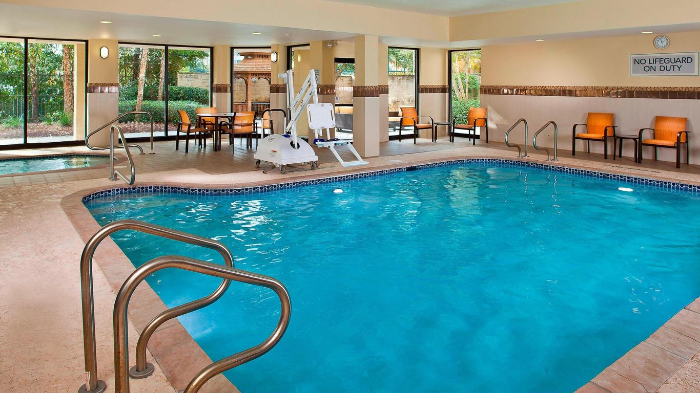 Courtyard by Marriott New Orleans Covington/Mandeville