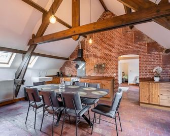 Apartment in Wortel Hoogstraten - Hoogstraten - Sala pranzo