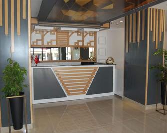 Grand Krone Hotel - Çınarcık - Front desk