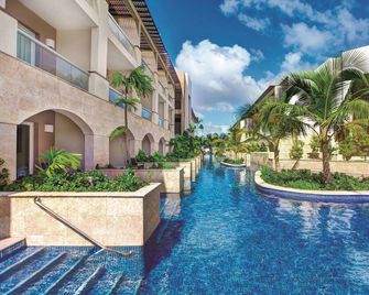 Hideaway at Royalton Punta Cana, An Autograph Collection Resort & Casino - Adults Only - Punta Cana - Pool
