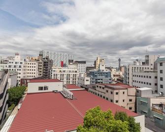 Business Hotel Kaga - Osaka - Edifício
