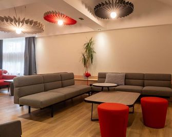 ibis Lyon Est Bron - Bron - Lounge