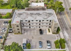 Renzzi Wynwood Apartments - Miami - Gebouw