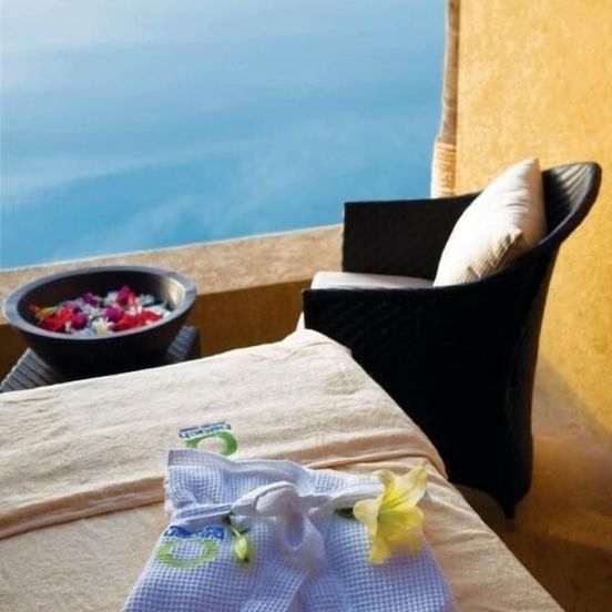 O Beach Hotel & Resort image 1