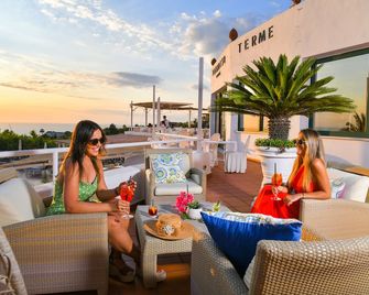 Paradiso Terme Resort & SPA con 5 piscine termali - Forio - Balcony