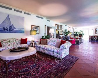 Hotel Franceschi - Forte dei Marmi