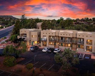 Southwest Inn at Sedona - Sedona - Building