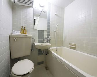 Hotel Public 21 - Usa - Bathroom