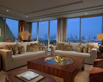 Raffles Dubai - Dubai - Living room