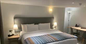 Llanerch Vineyard Hotel - Pontyclun - Schlafzimmer