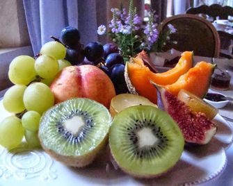 Gite Nid Dans La Foret - Saint-Jean-aux-Bois - Food