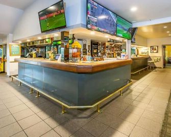 The Grand Hotel & Bar - Akaroa - Akaroa - Bar