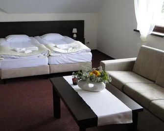 Hotel Cynamon - Chęciny - Sypialnia