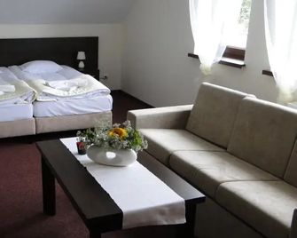Hotel Cynamon - Chęciny - Sypialnia
