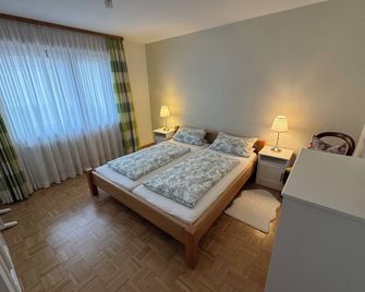 Ferienwohnung Sonja - Freiburg im Breisgau - Bedroom