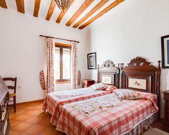 Country house next to the Jucar river - Villalba de la Sierra - Habitación