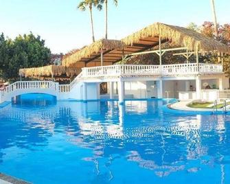 Tu&Me Resort - Adults Only - Gandía - Piscina