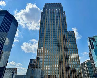 Hotel Indigo Minneapolis Downtown By IHG - Minneapolis - Building