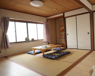 Villa alive - Takehara