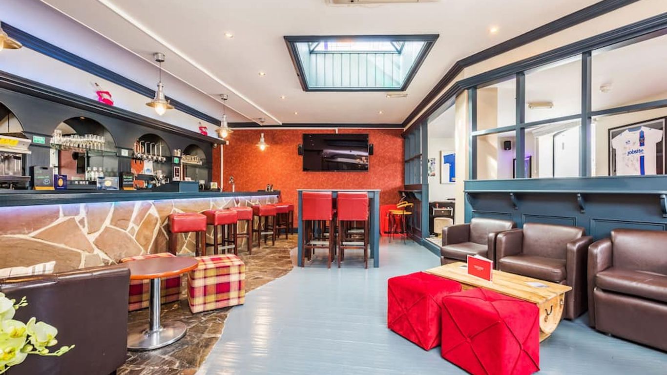 Ashbys Accommodation & Spa hire