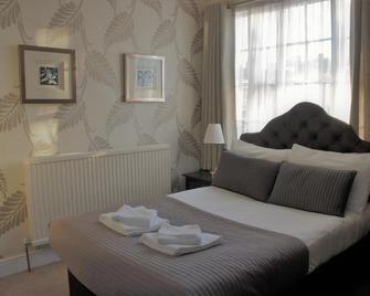 Star Inn Hotel - Worcester - Phòng ngủ