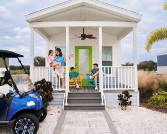 Camp Margaritaville Auburndale Rv Resort - Auburndale