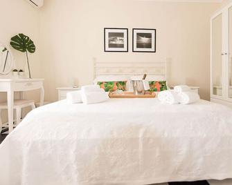 Il Sole Bed and Breakfast - Monopoli - Habitación