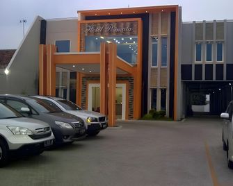 Permata Hotel - Purwakarta - Edificio