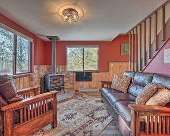 Divide Cabin in the Heart of Colorful Colorado! - Divide - Sala de estar