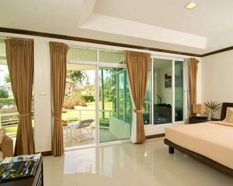 Makathanee Resort - Ko Mak - Bedroom