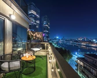 Luxury Apartments in Puerto Madero - בואנוס איירס - מרפסת