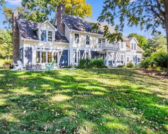 Spacious house for family vacation! - Green Lake - Building