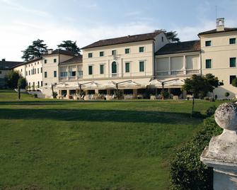 Villa Michelangelo Vicenza - Starhotels Collezione - Arcugnano - Building