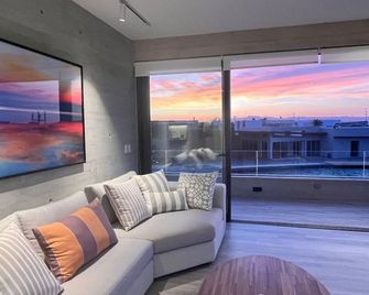 Big Family Apt with Huge Terrace for 9, view on the Salwater Lagoon - Paracas - Living room