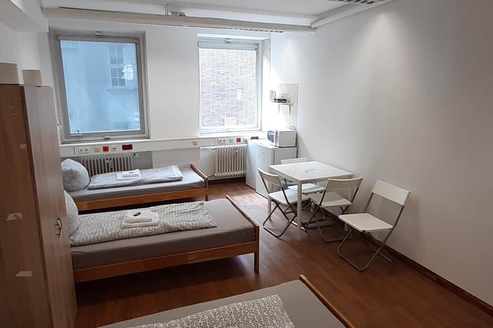 2-Rent Group Hostel Rooms&apartments Gkp2 - Munique - Quarto