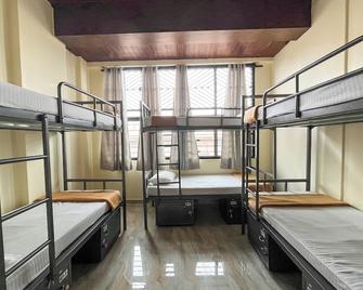 Ananya Dorms - Hosapete - Bedroom