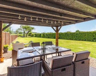 2 Stanley Villas - Hereford - Patio