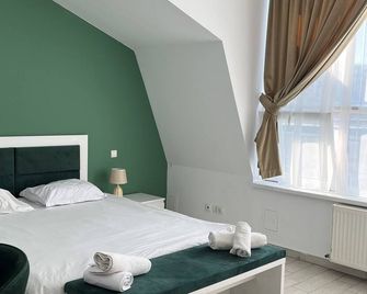 City Hotel Bucharest - בוקרשט - חדר שינה