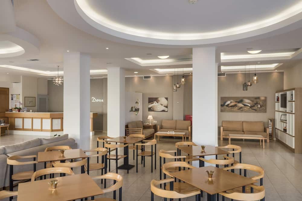 بلو دوم هوتل