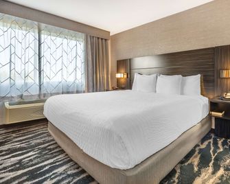 Best Western Plus North Las Vegas Inn & Suites - North Las Vegas - Bedroom
